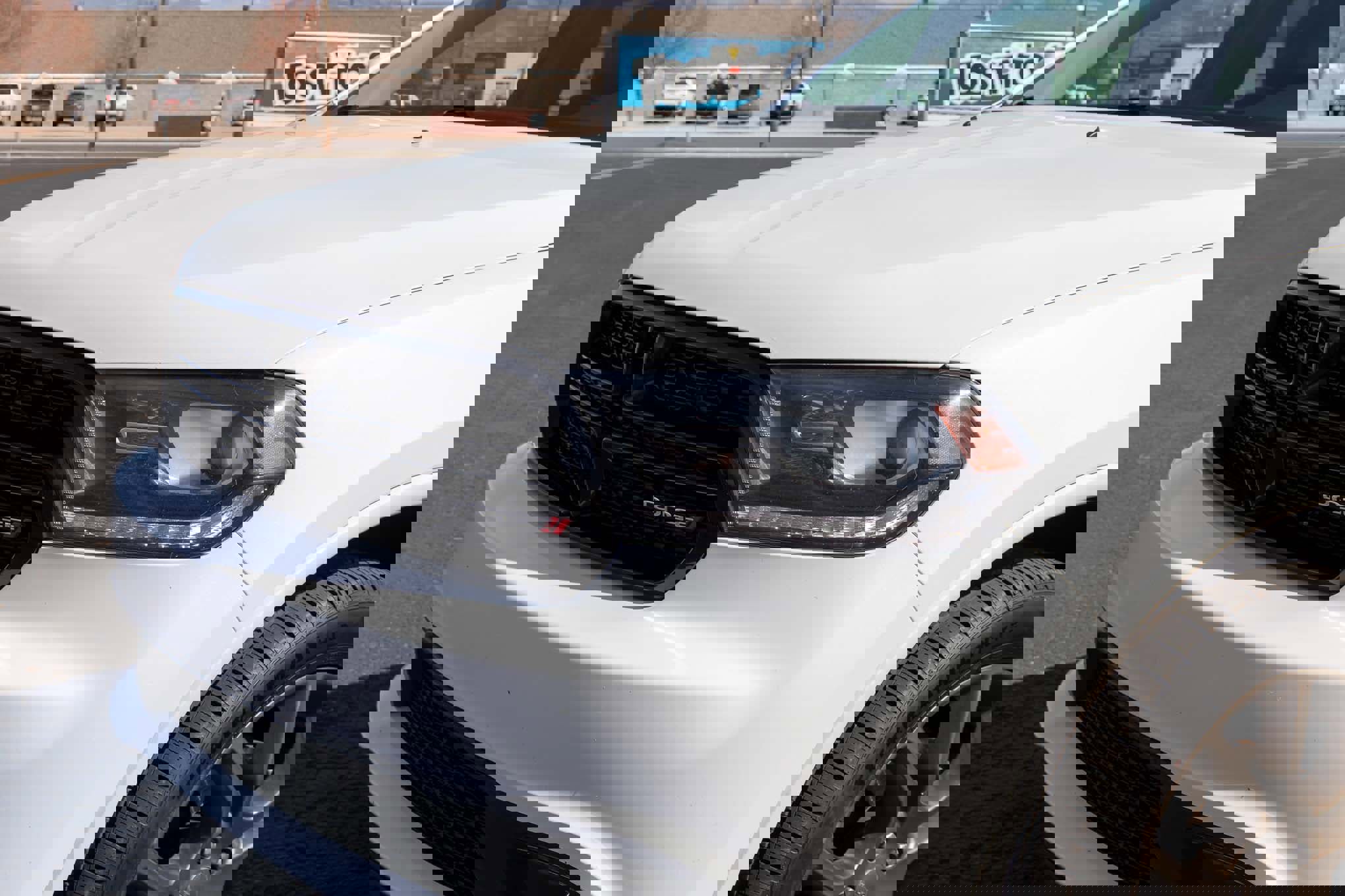 Used 2018 Dodge Durango GT image 40