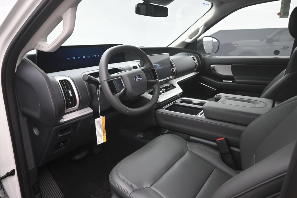New 2027 Ford Expedition Active RWD image 19