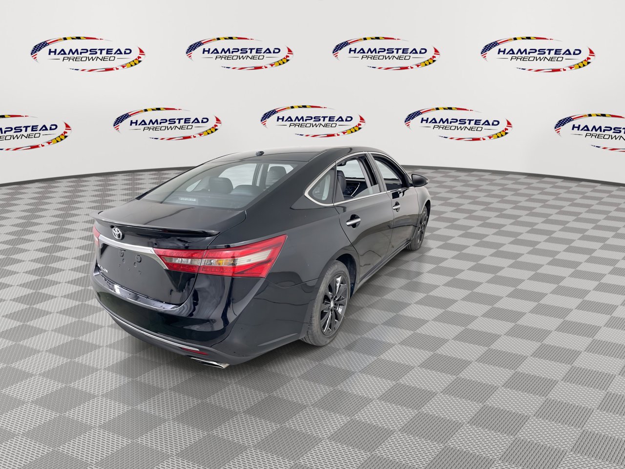 Used 2017 Toyota Avalon XLE Premium w/ All Weather Liner Package image 8