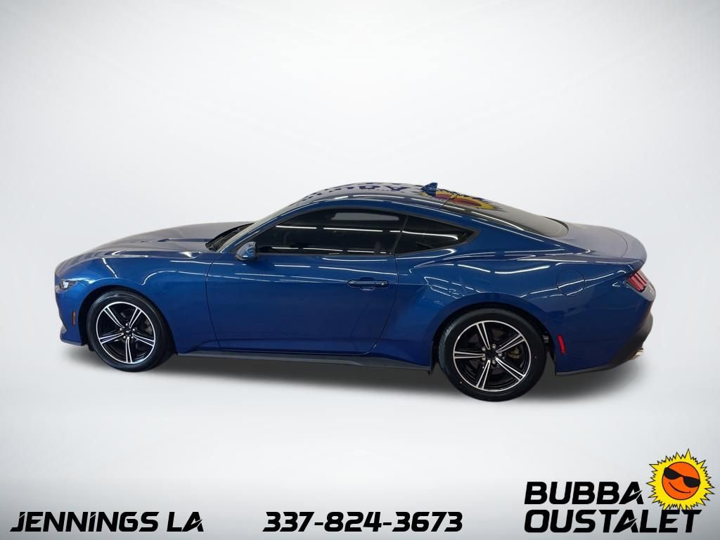 Used 2024 Ford Mustang EcoBoost image 8