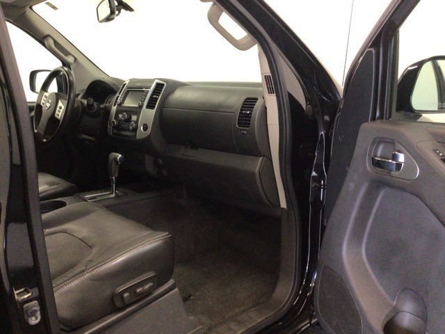 Used 2016 Nissan Frontier PRO-4X w/ Pro-4x Luxury Package AWD/4WD image 8
