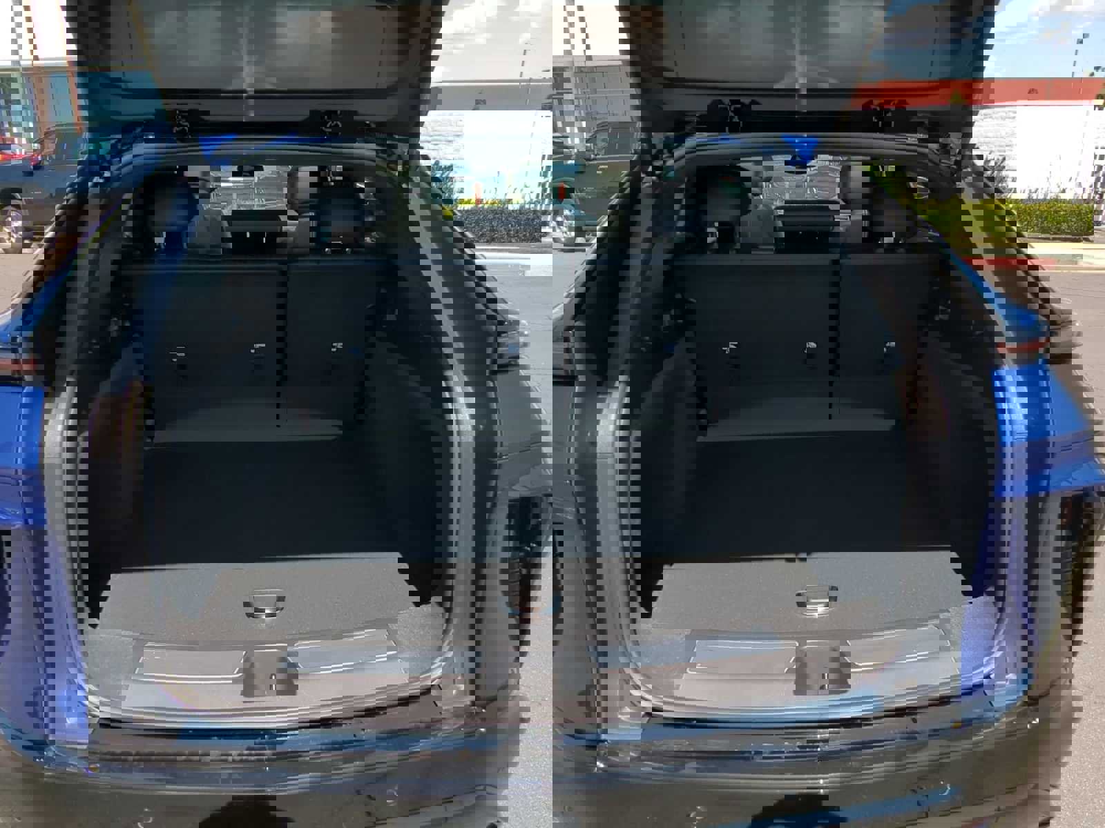 New 2025 Cadillac Lyriq Sport image 26