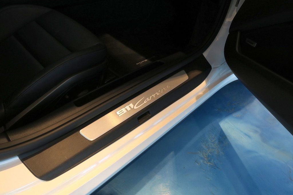 Used 2022 Porsche 911 Carrera image 24