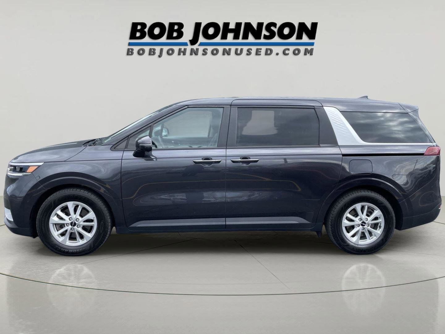 Used 2024 Kia Carnival LX FWD image 6
