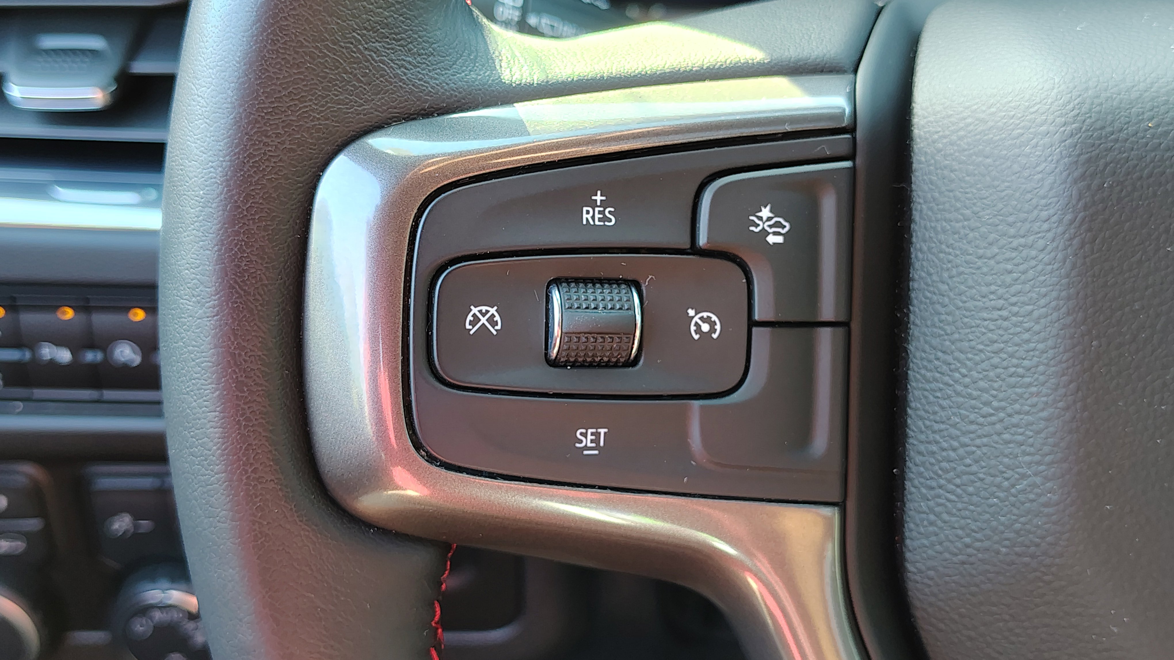 Used 2023 Chevrolet Tahoe RST image 16