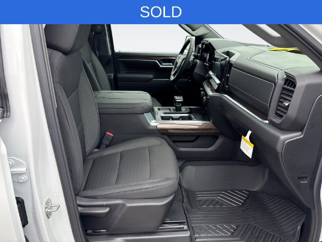 New 2026 Chevrolet Silverado 1500 LT w/ Z71 Off-Road Package AWD/4WD image 25