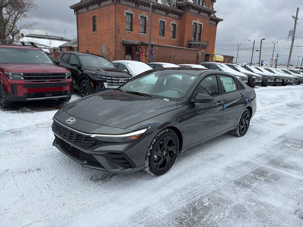 New 2026 Hyundai Elantra Sport image 3
