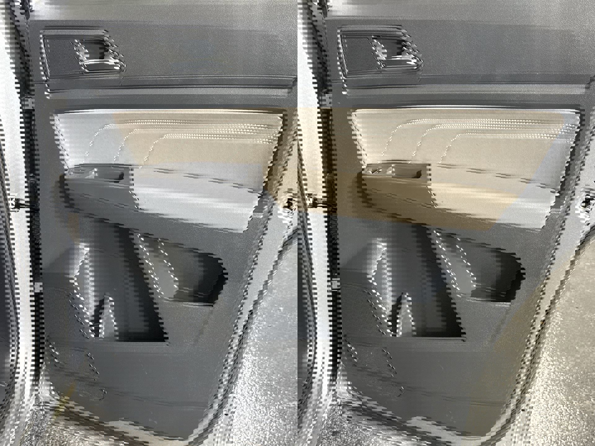 Used 2021 Volkswagen Atlas Cross Sport SEL R-Line image 32