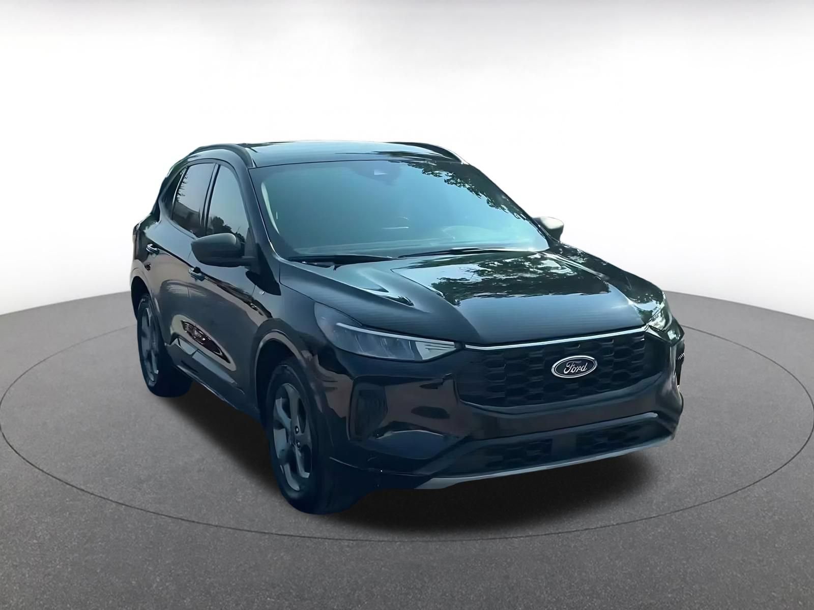 Used 2024 Ford Escape ST-Line AWD/4WD image 3