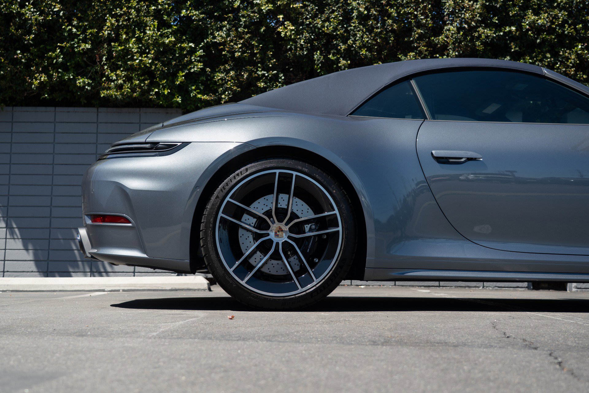 Used 2025 Porsche 911 Carrera S image 10
