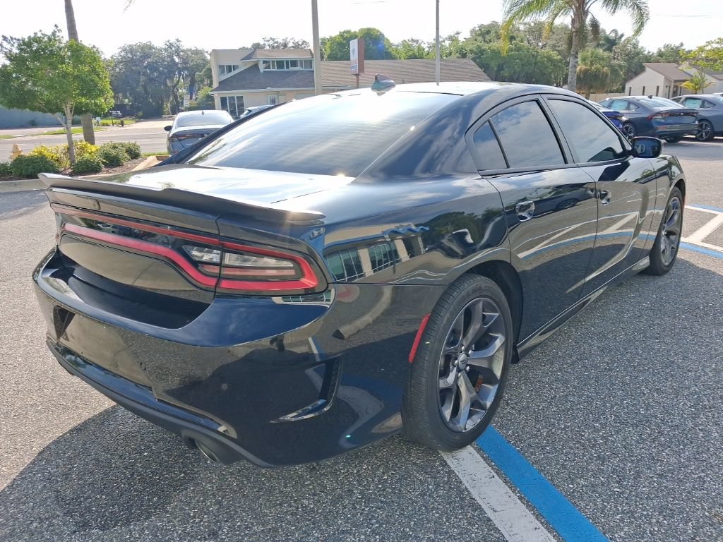 Used 2022 Dodge Charger R/T w/ Blacktop Package RWD image 5