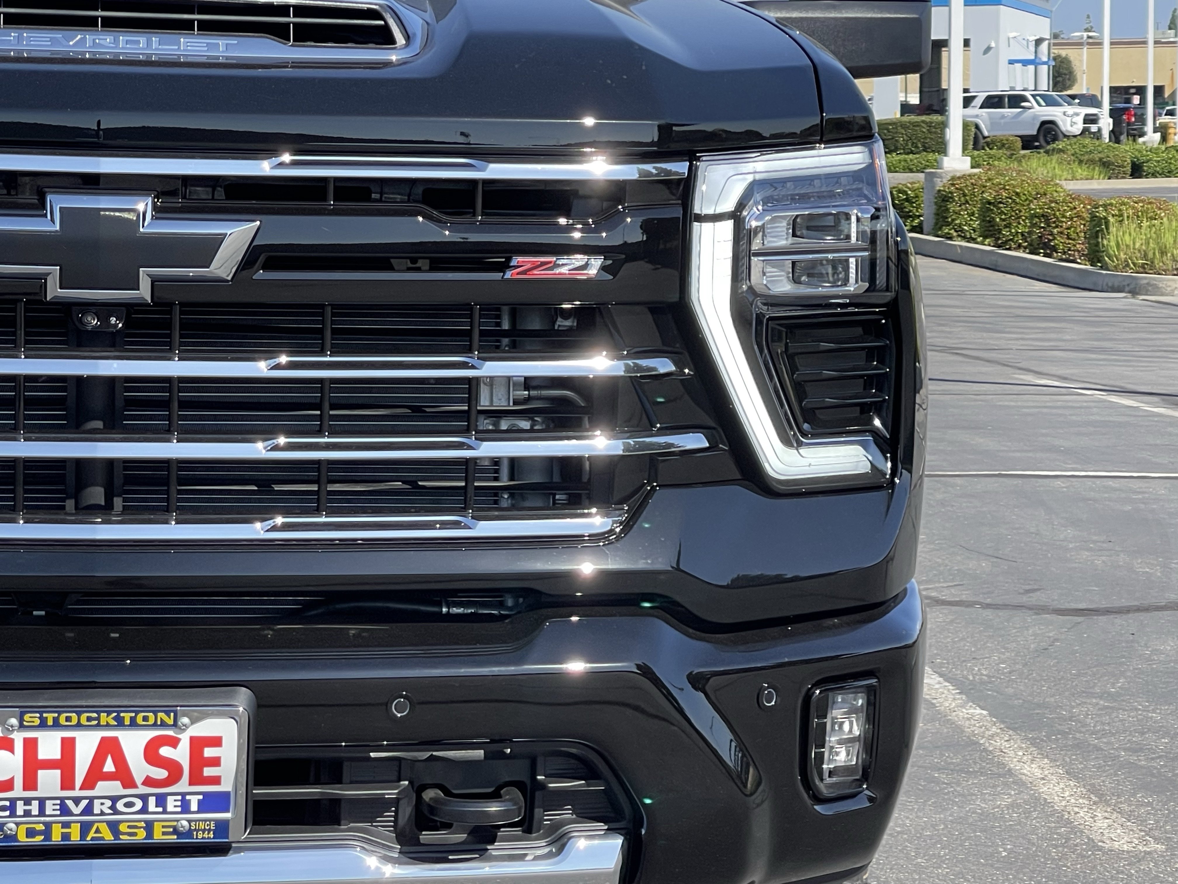 New 2026 Chevrolet Silverado 2500 LT w/ Z71 Chrome Sport Edition image 5