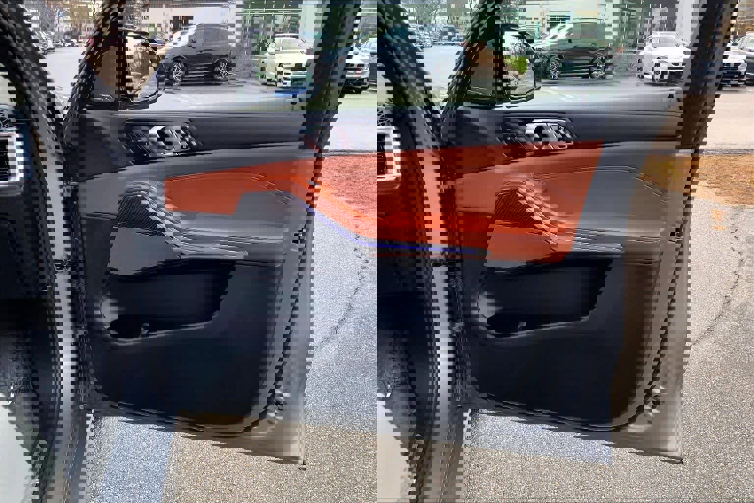 Certified 2025 BMW X7 M60i image 22