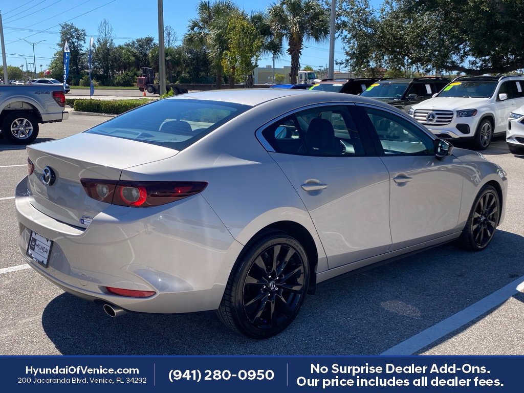 Used 2024 MAZDA MAZDA3 s FWD image 10