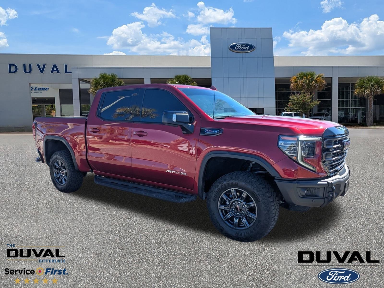Used 2025 GMC Sierra 1500 AT4X image 1