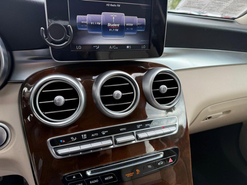 Used 2017 Mercedes-Benz GLC 300 w/ Premium 1 Package image 29