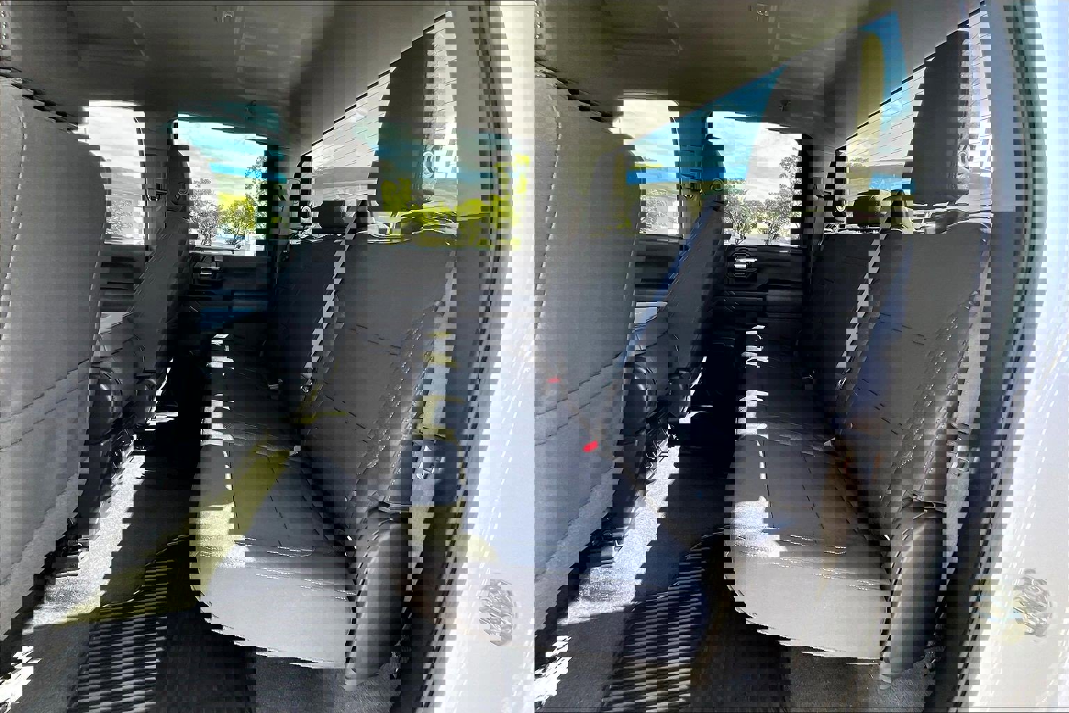 Certified 2024 Chevrolet Silverado 2500 Custom w/ Custom Convenience Package image 9