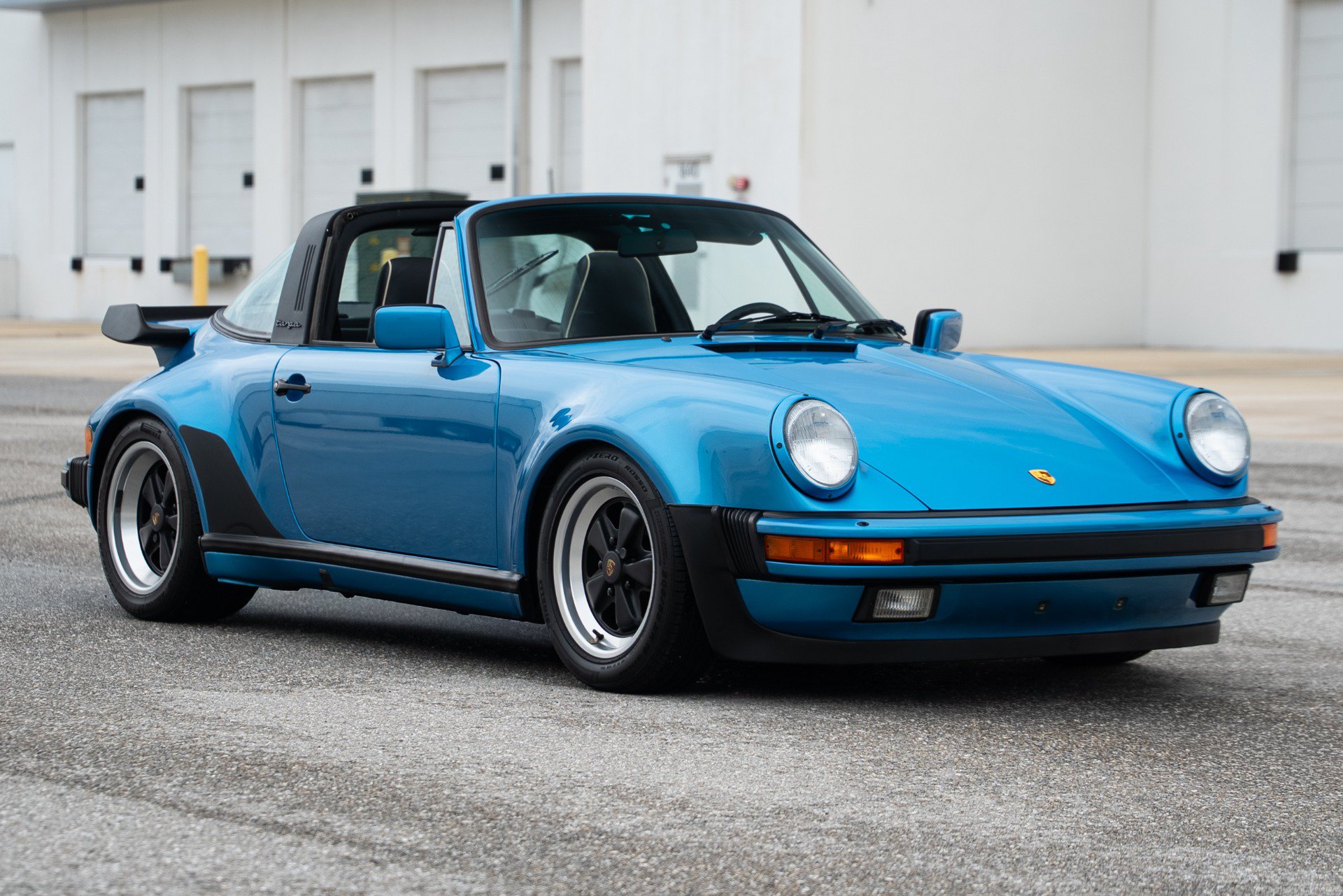 Used 1989 Porsche 911 Targa RWD image 33