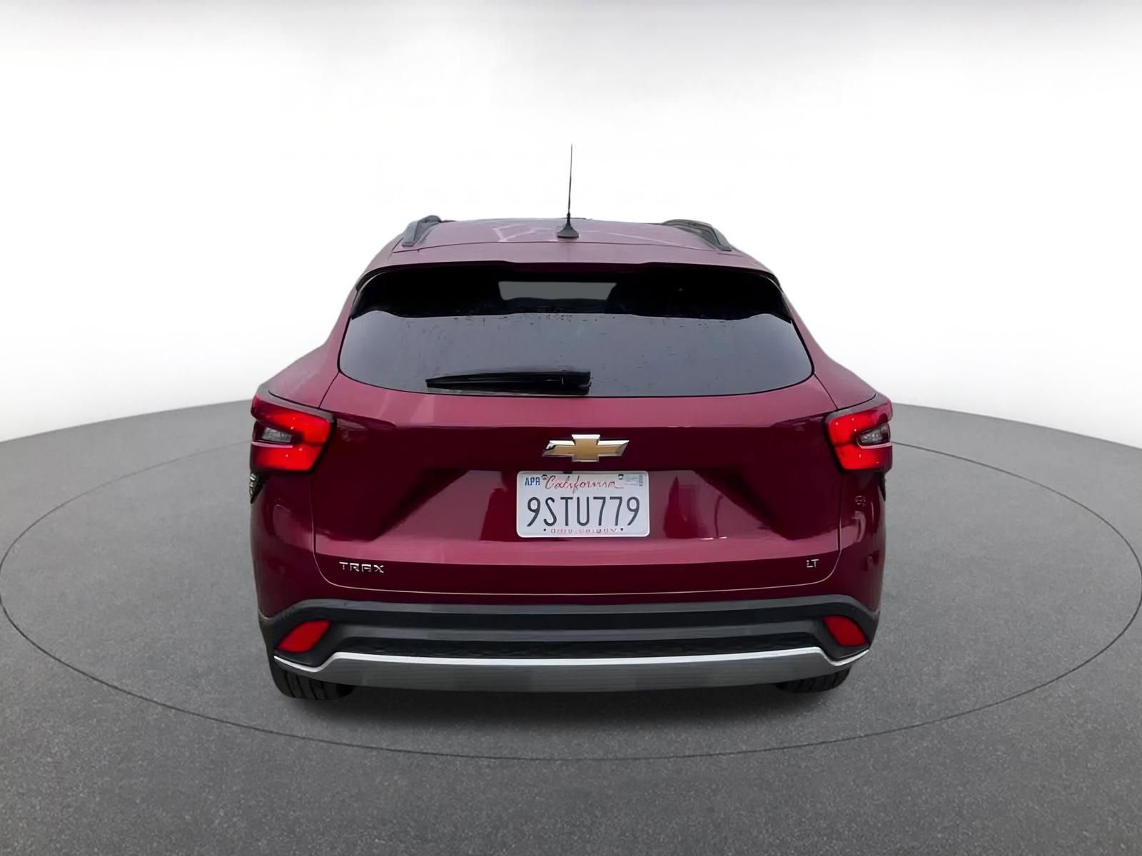 Used 2025 Chevrolet Trax LT image 12