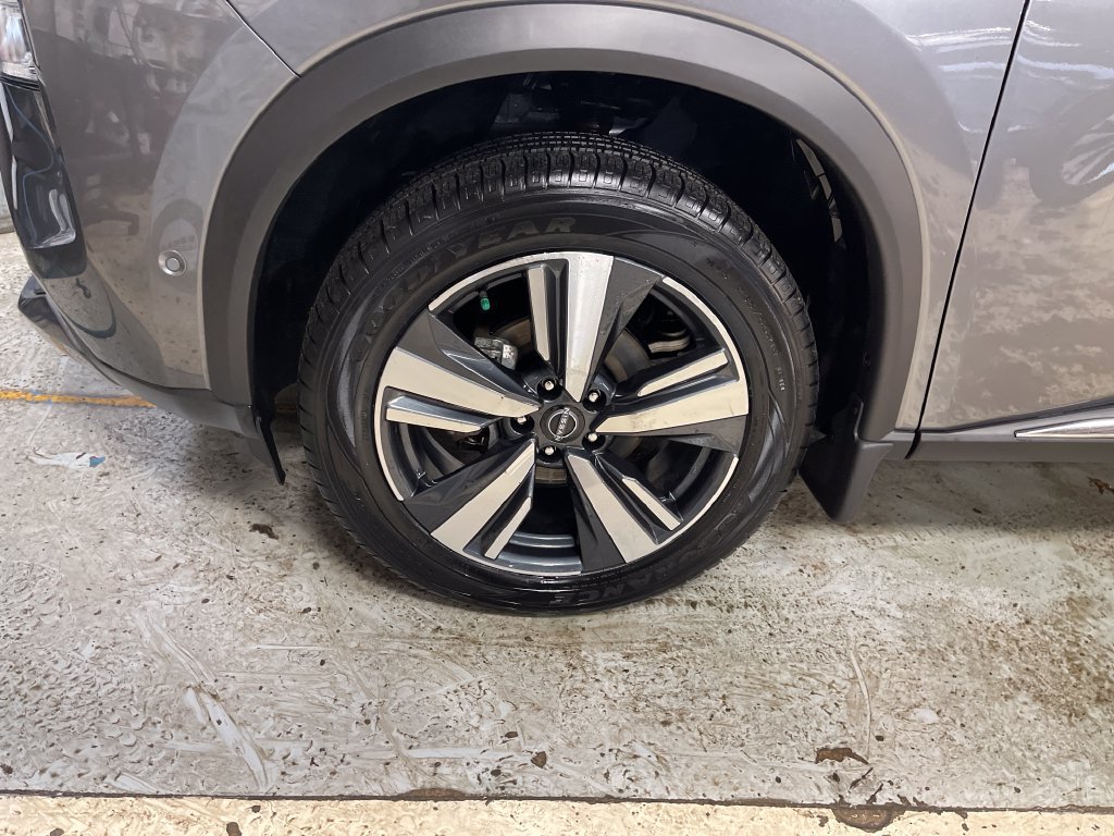 Used 2023 Nissan Rogue SL w/ SL Premium Package AWD/4WD image 12