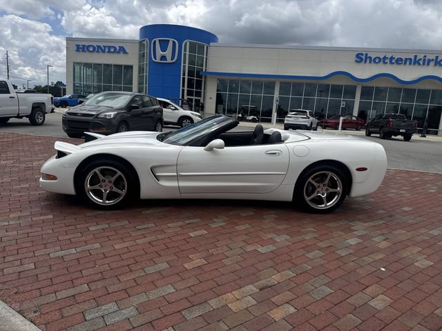 Used 2003 Chevrolet Corvette Convertible RWD image 33