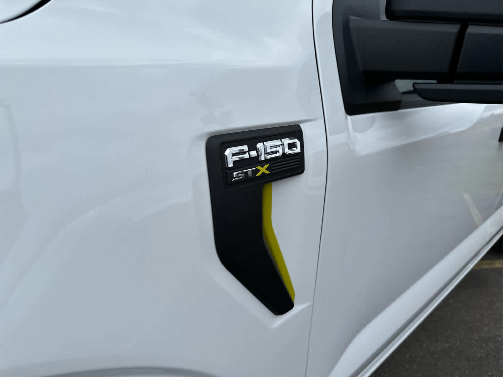 Used 2025 Ford F150 STX w/ Equipment Group 200A image 16