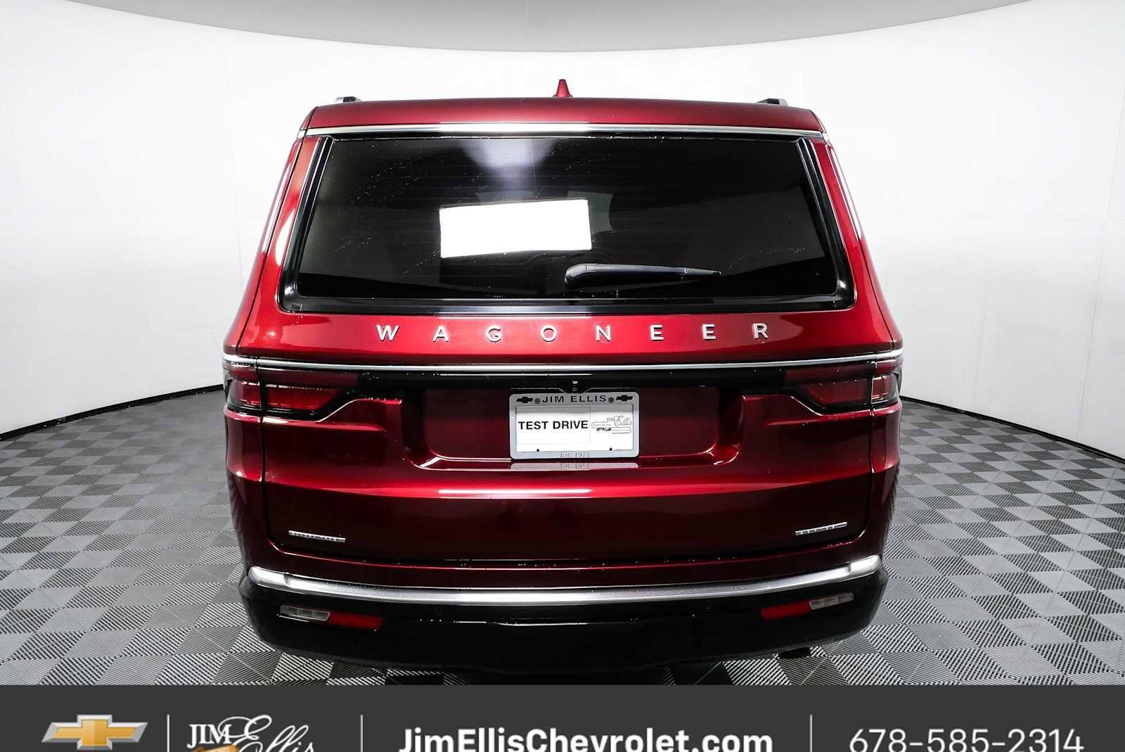 Used 2022 Jeep Wagoneer Series II w/ Premium Group I AWD/4WD image 29