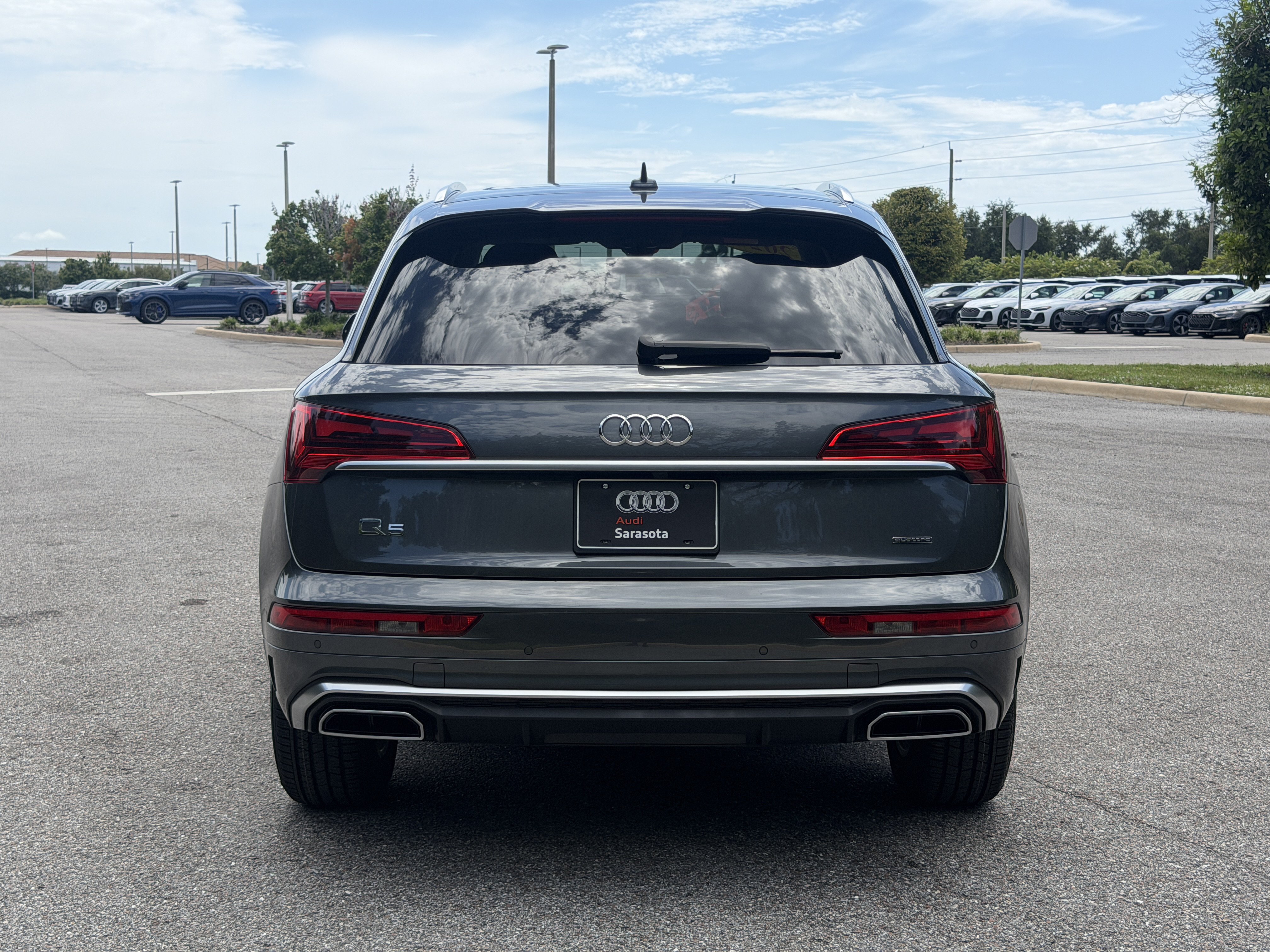 Used 2024 Audi Q5 2.0T Premium w/ Convenience Package AWD/4WD image 6