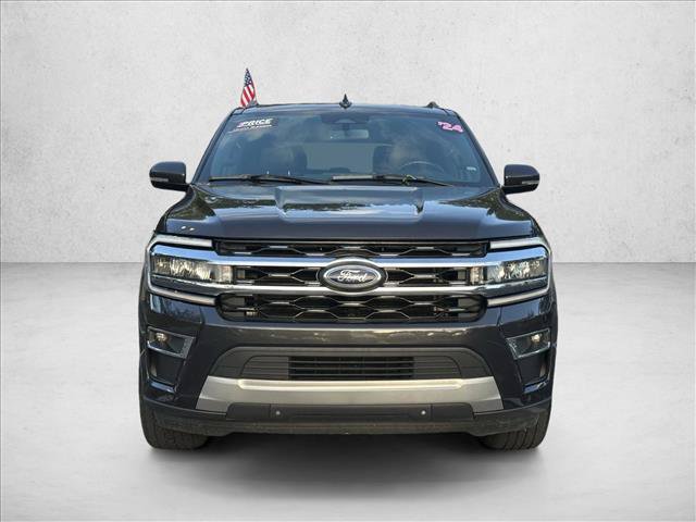 Used 2024 Ford Expedition Limited RWD image 2