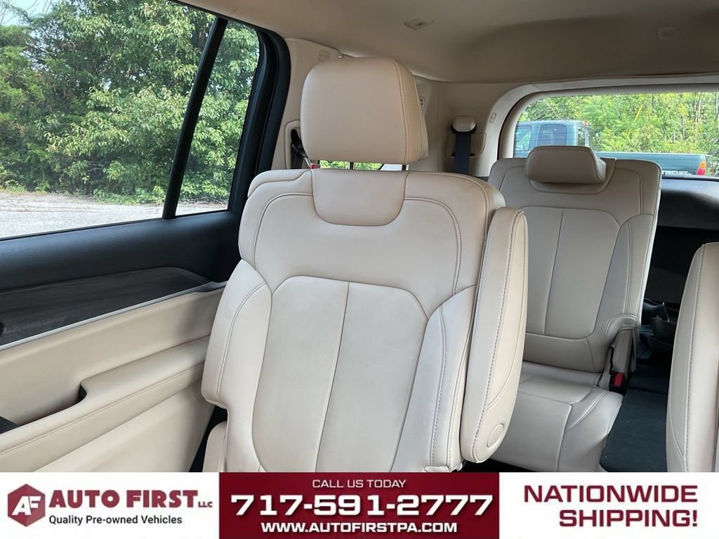 Used 2021 Jeep Grand Cherokee L Limited AWD/4WD image 26