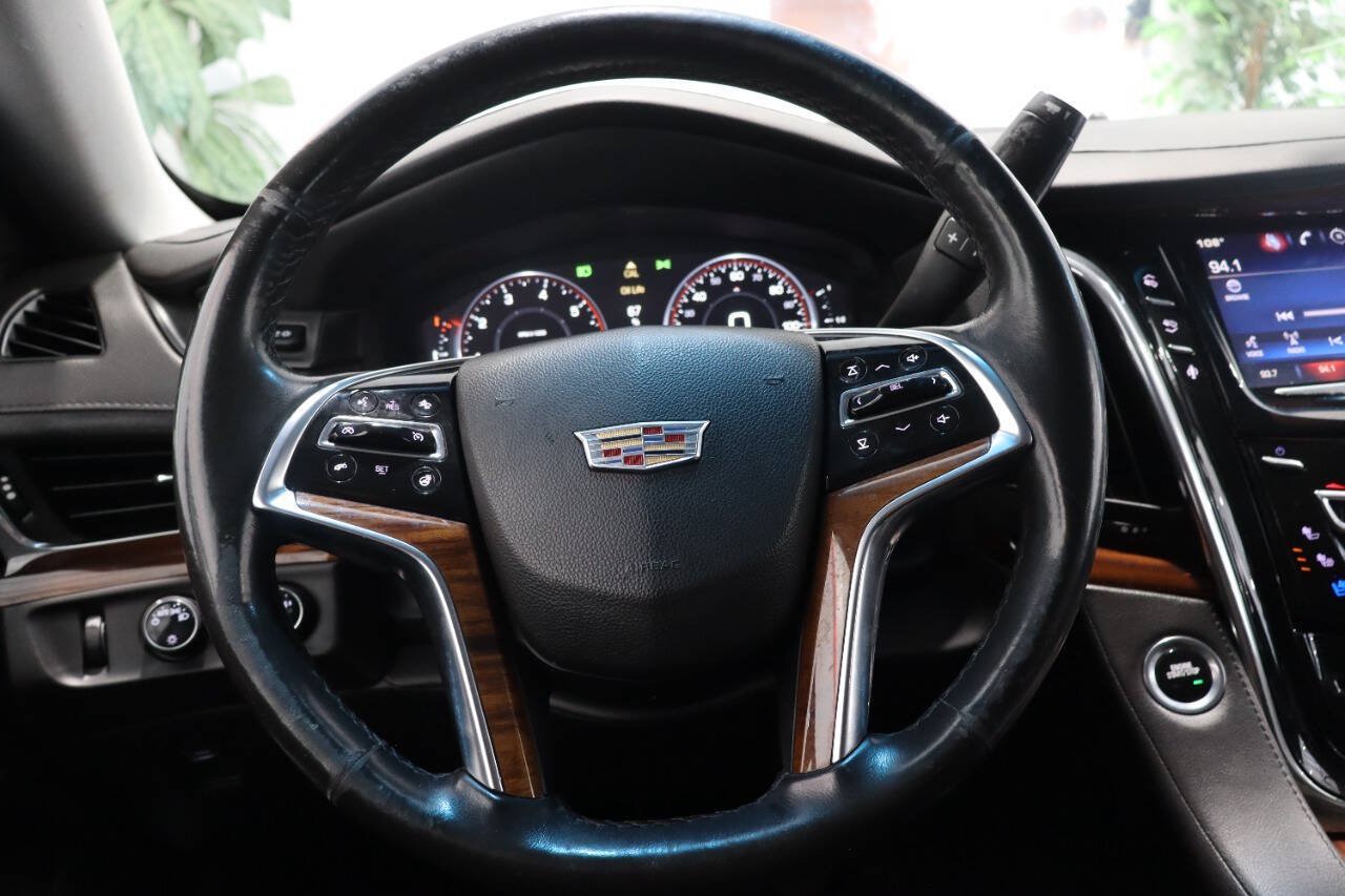 Used 2015 Cadillac Escalade Premium AWD/4WD image 16