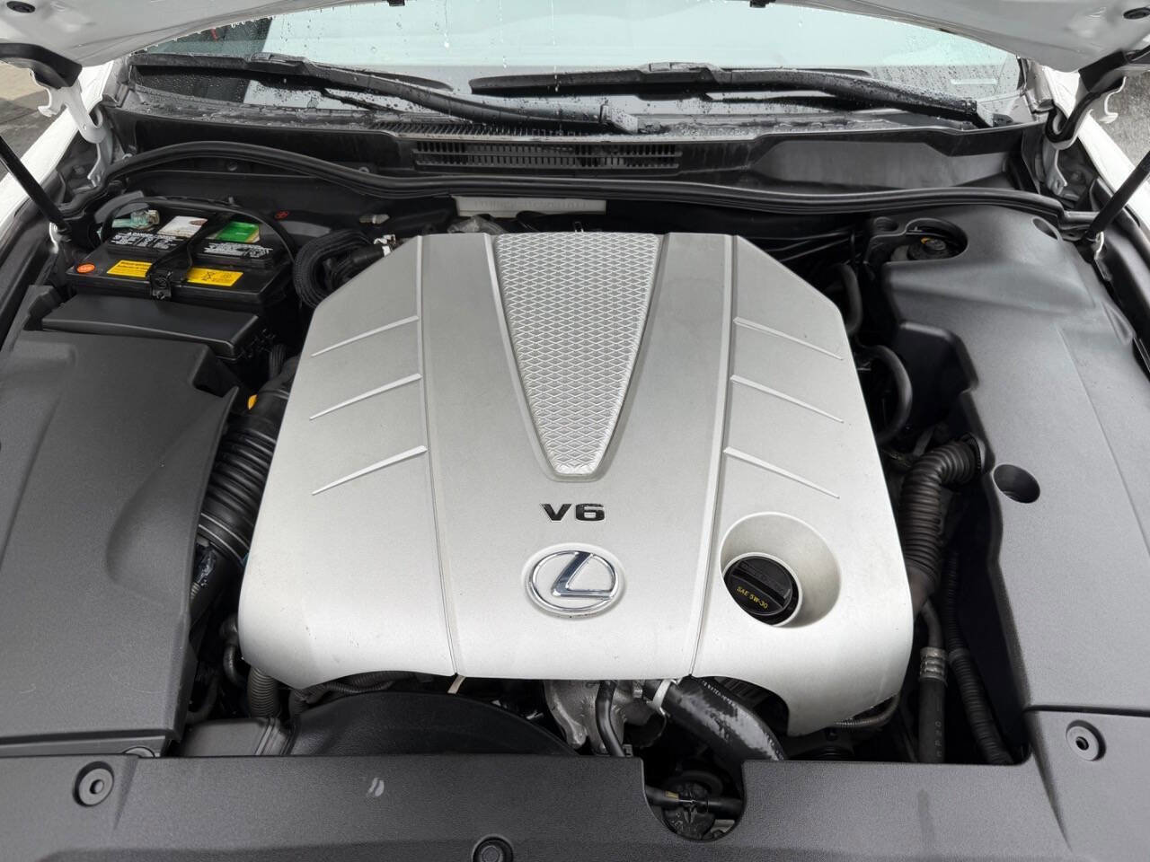 Used 2012 Lexus IS 350 w/ F-Sport Pkg RWD image 9