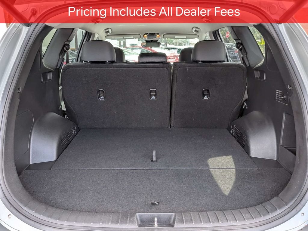 Used 2023 Hyundai Santa Fe SEL AWD/4WD image 13