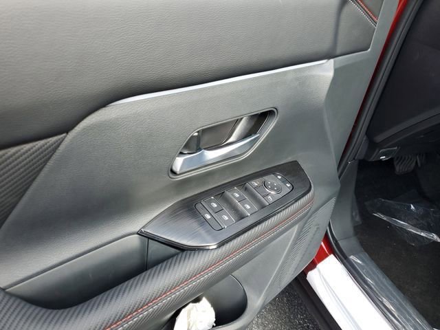New 2026 Nissan Kicks SR FWD image 10
