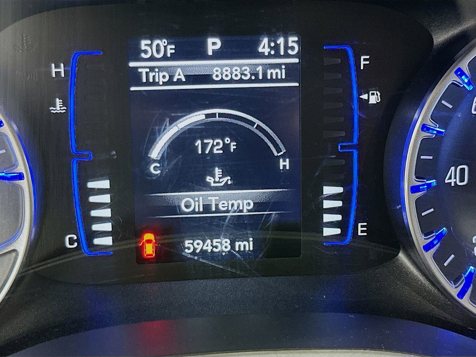 Used 2020 Chrysler Voyager LX image 13