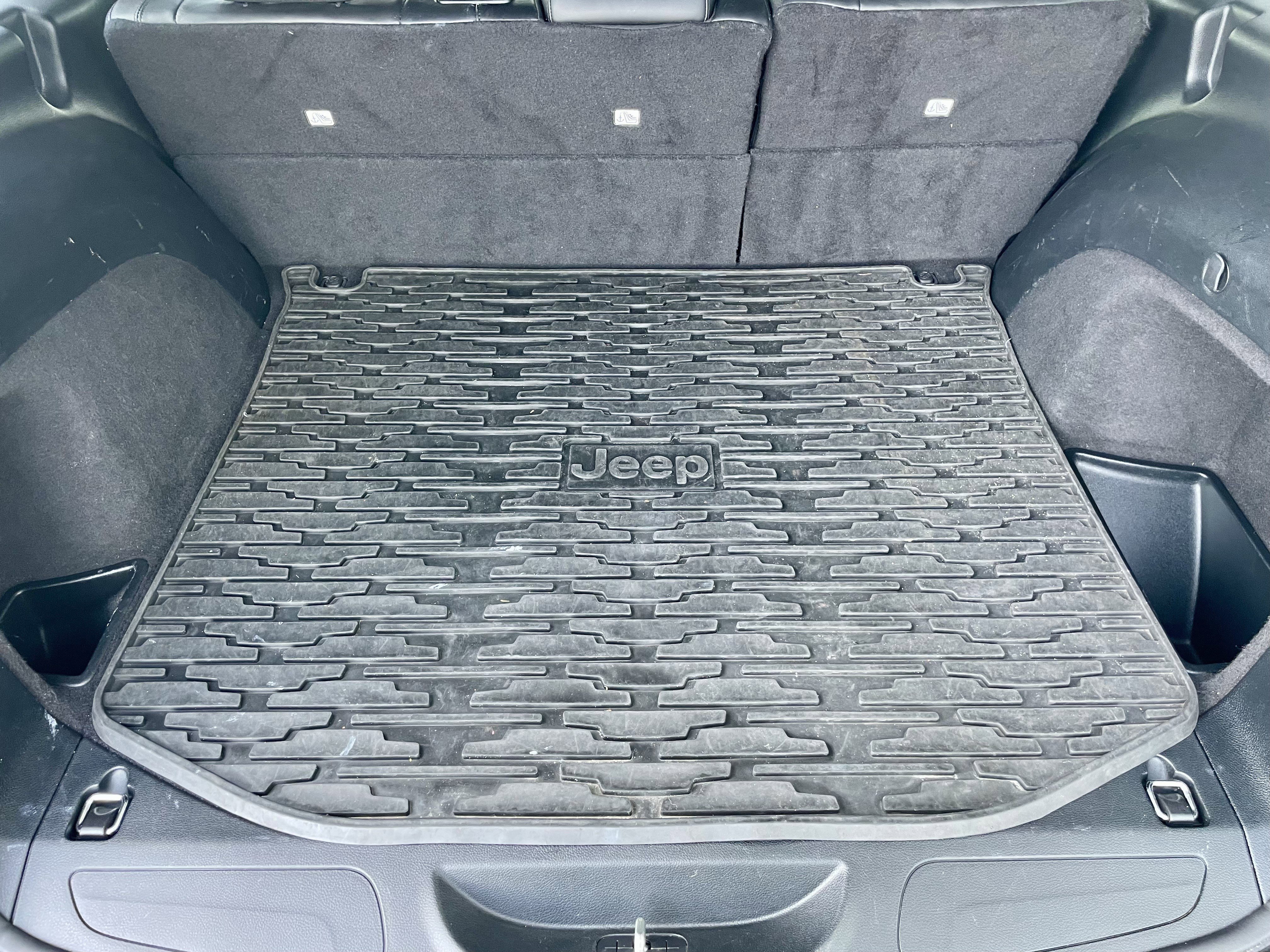Used 2020 Jeep Grand Cherokee Limited X image 35