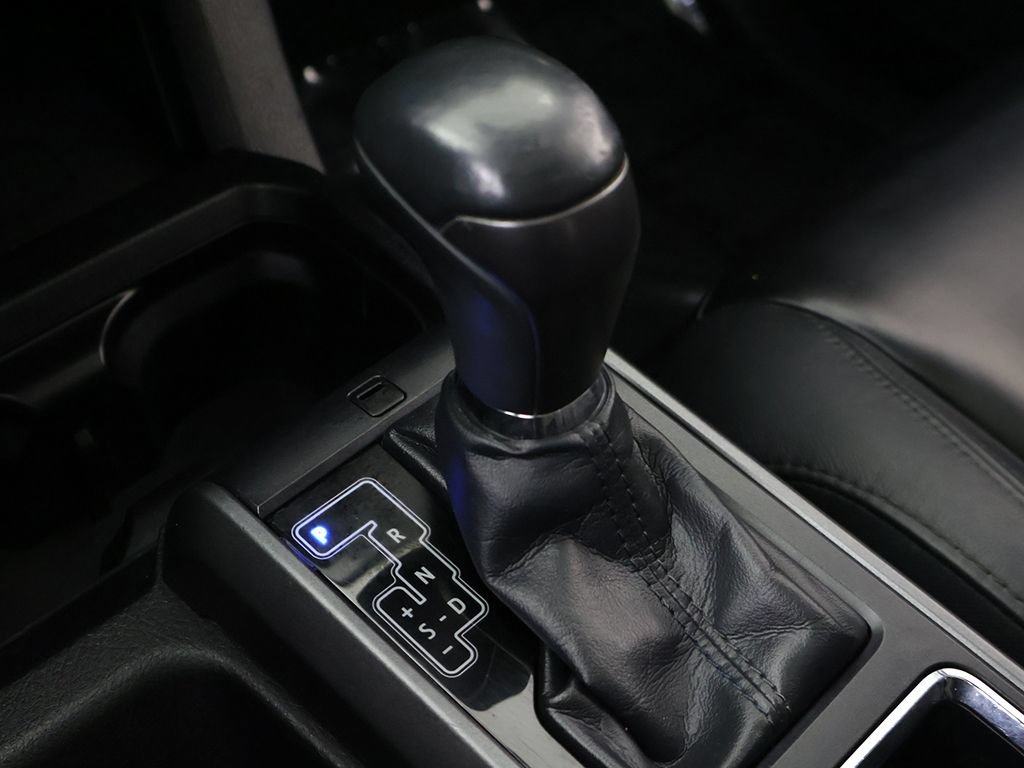 Used 2018 Toyota Tacoma TRD Sport AWD/4WD image 52