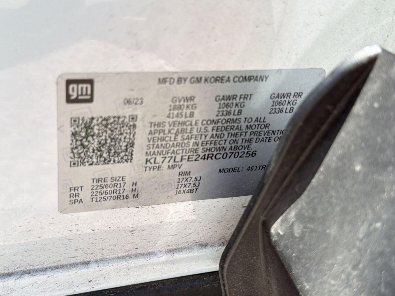 Used 2024 Chevrolet Trax LS w/ LS Convenience Package FWD image 12