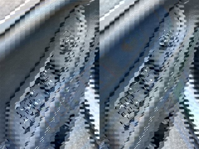 Certified 2024 Jeep Grand Cherokee Limited image 16