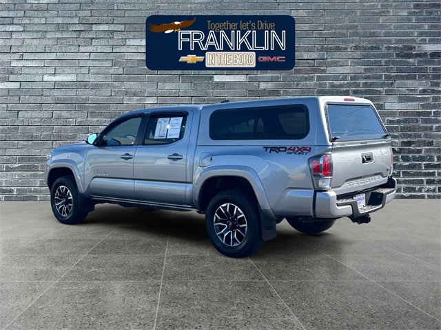 Used 2020 Toyota Tacoma TRD Sport image 3