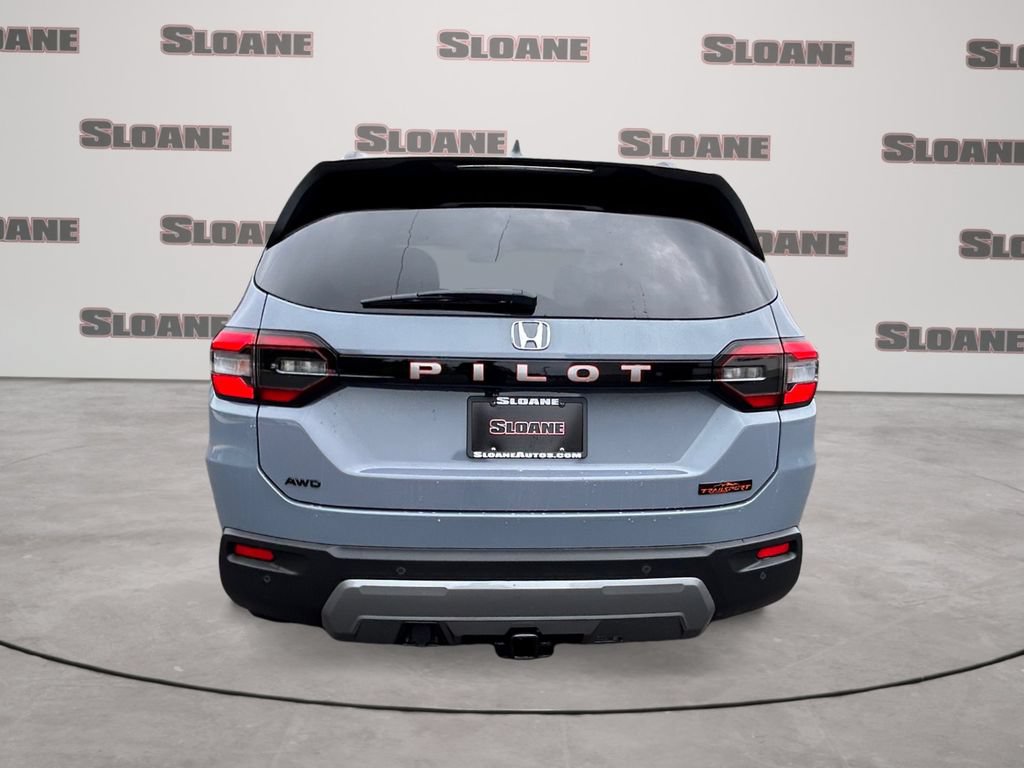 New 2026 Honda Pilot TrailSport image 4