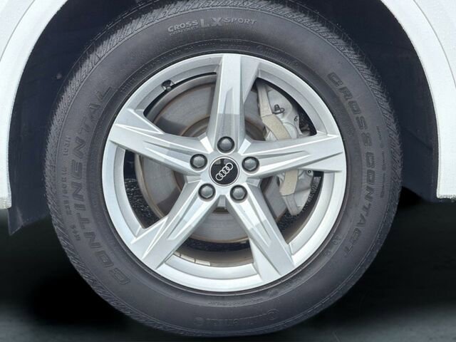 Used 2023 Audi Q5 2.0T Premium w/ Convenience Package AWD/4WD image 32