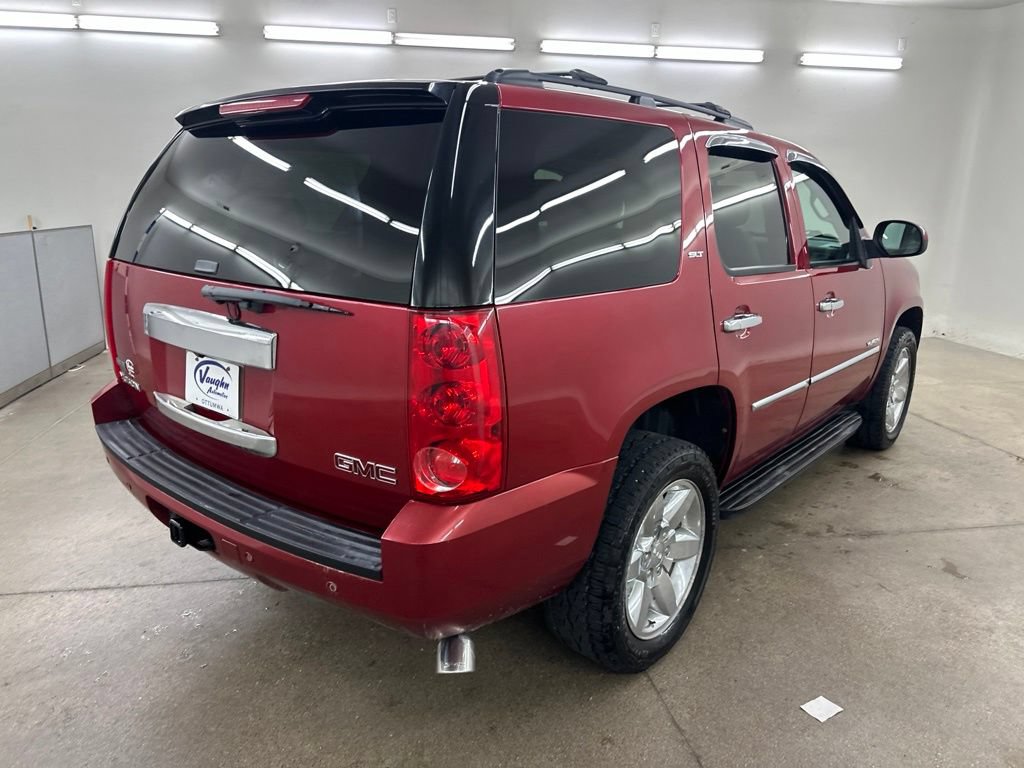 Used 2012 GMC Yukon SLT w/ SLT-2 Equipment Package AWD/4WD image 12