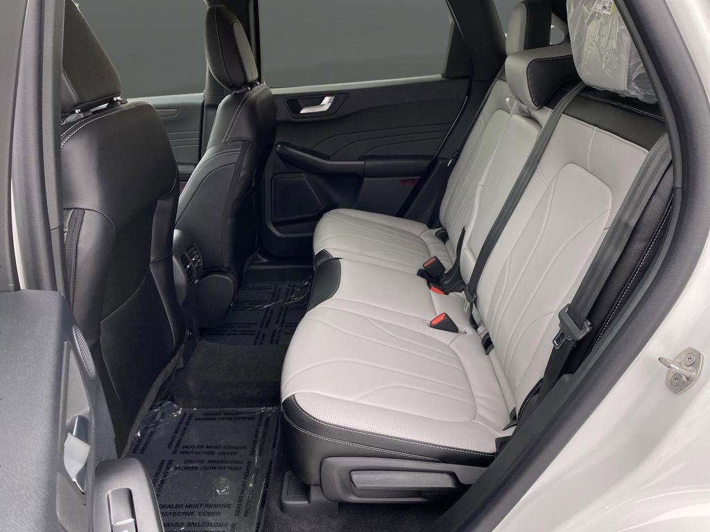 New 2026 Ford Escape SE w/ PHEV Premium Package image 38