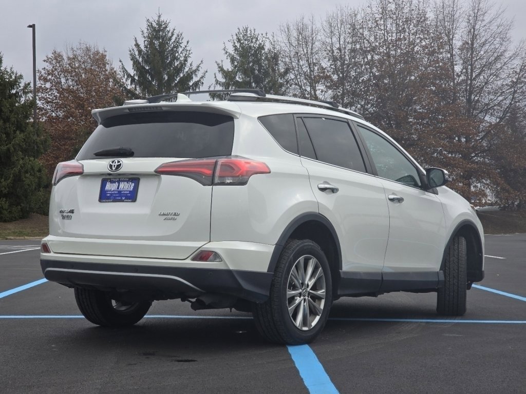 Used 2018 Toyota RAV4 Limited image 16