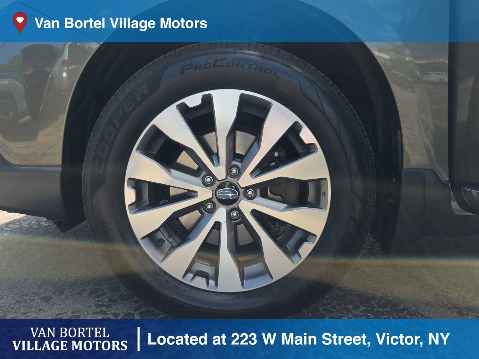 Used 2019 Subaru Outback 3.6R Touring AWD/4WD image 34