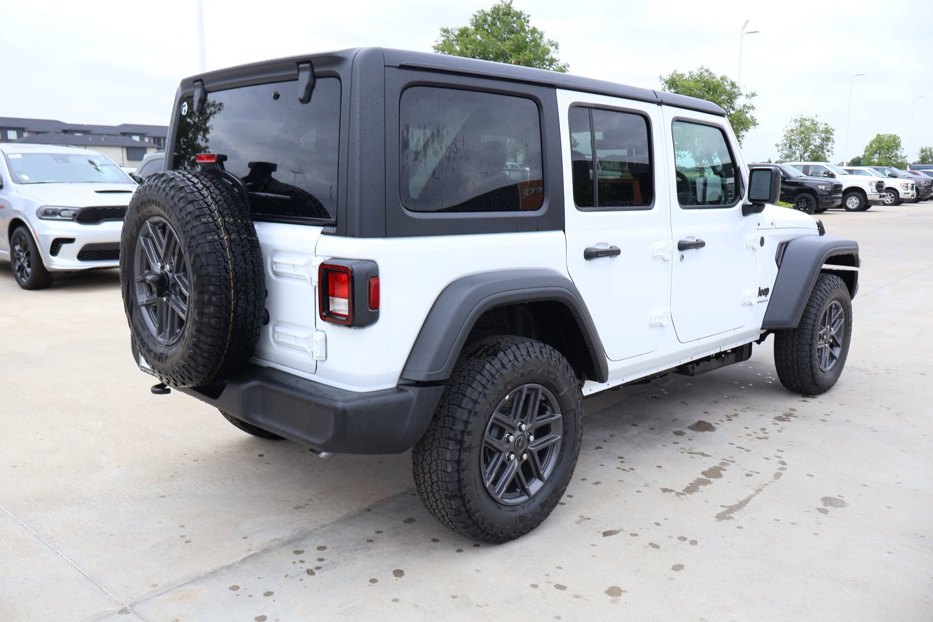 New 2026 Jeep Wrangler Unlimited Sport AWD/4WD image 20