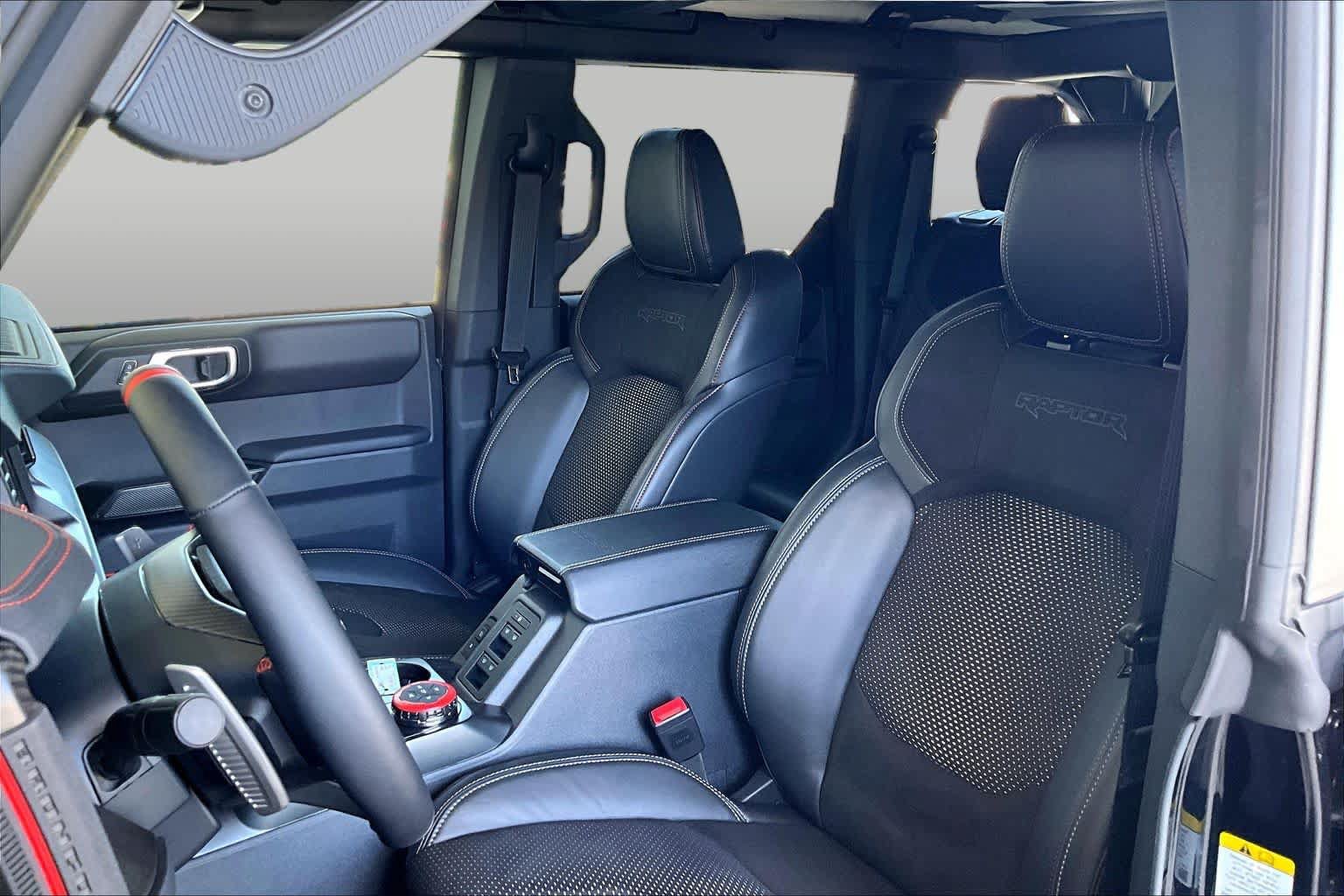 New 2026 Ford Bronco Raptor w/ Interior Carbon Fiber Pack AWD/4WD image 9