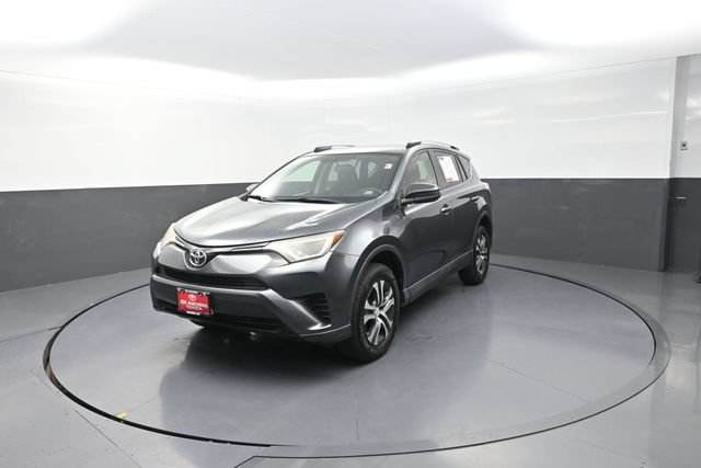 Used 2016 Toyota RAV4 LE FWD image 43