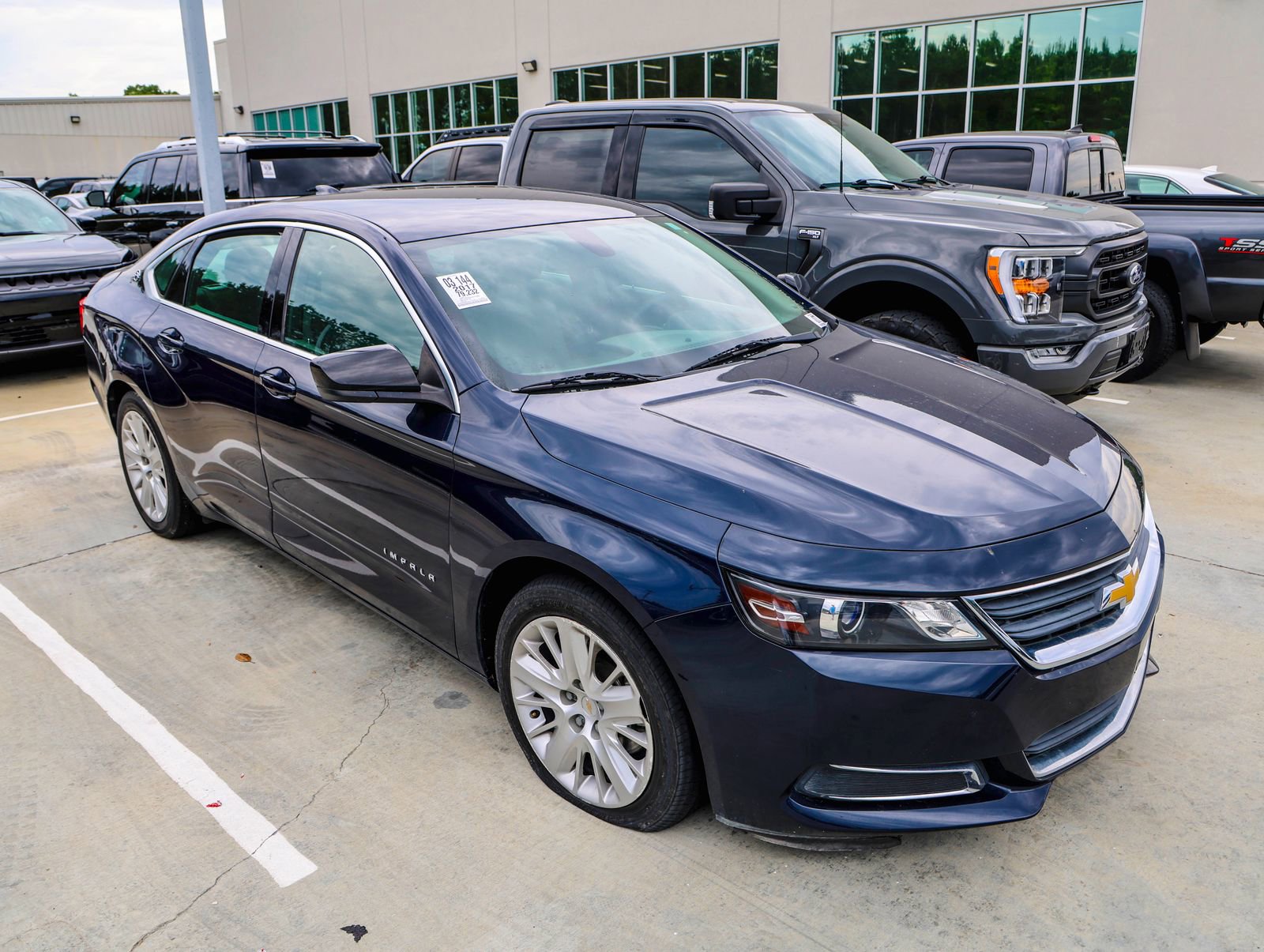 Used 2017 Chevrolet Impala LS FWD image 2